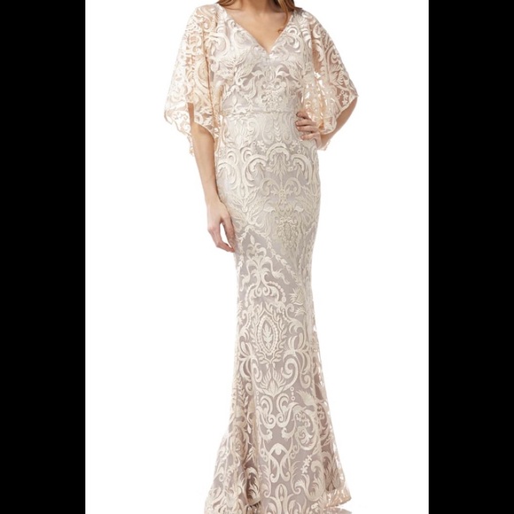 JS Collection Gown - Picture 1 of 3